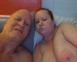 Couple looking for a couple